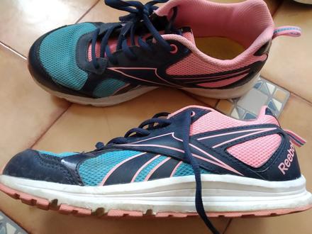 I159	dámské / dívčí tenisky reebok vel. 36,5, reebok,36
