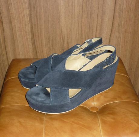 Tmavě modré kožené sandály na klínku tamaris, tamaris,39