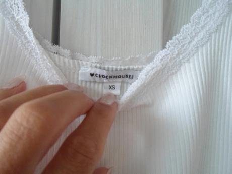 Bílé tričko triko tílko crop top s krajkou, clockhouse,xs