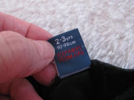 Karnevalový kostým-krásná černo růžová kočička,