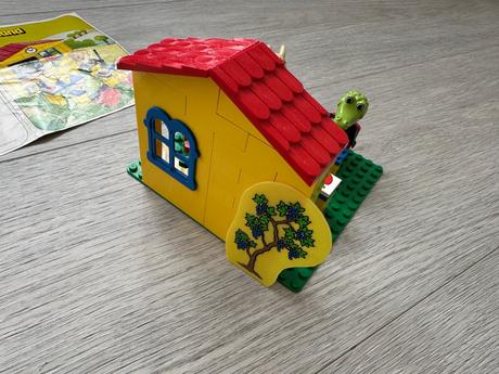Lego 3647 fabuland, škola,
