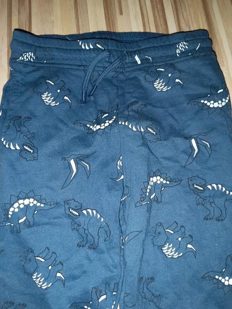 Tepláky a dinosaury 116 nutmeg, nutmeg,116