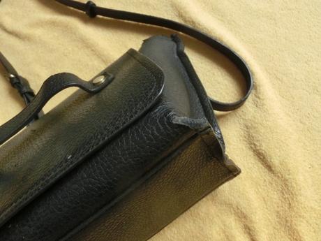 Černá minimalistická kabelka crossbody zara basic, zara