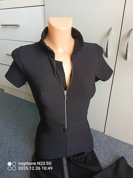 Overal dívčí zn."primark cares" vel."134", primark,134