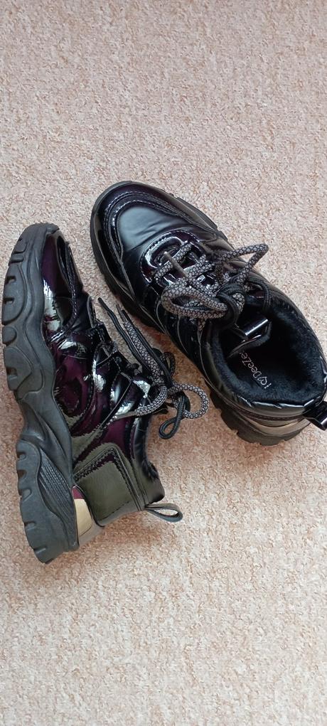 Boty vyteplené zn."deezee" vel."33", 33