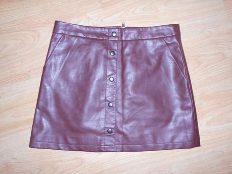 Sukně vel.36/38 zn.c&a                  2  kusy, c&a,36