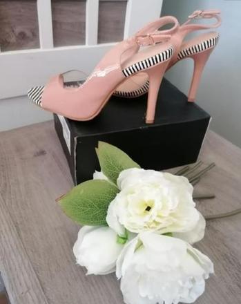 Béžové sandálky, 36