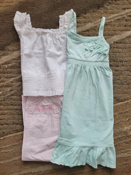 Letní set oblečení pro holčičku vel. 110, 104–116