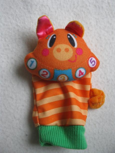 Playgro chrastící ponožka,