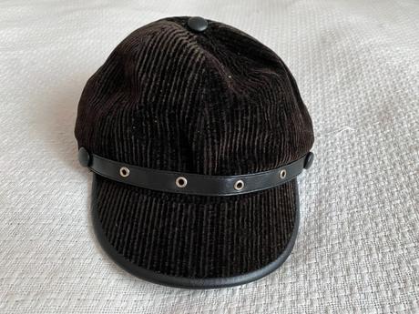 Manšestrová jarní/podzimní čepice/kšiltovka 5-8let, 116