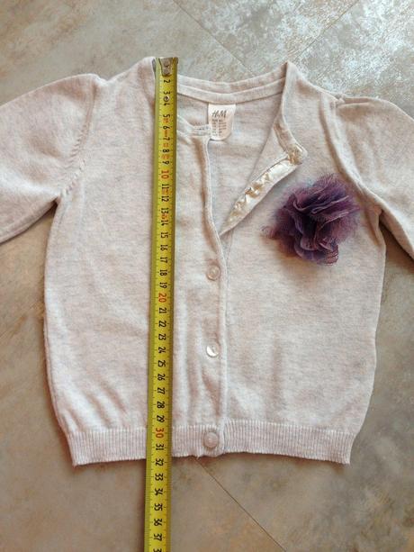 Šedý svetřík s ozdobnou sponou hm 9-12 měs., 80 cm, h&m,80