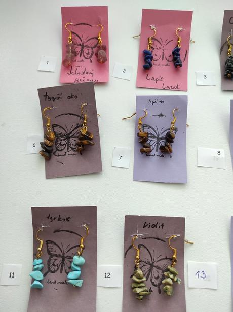 Náušnice s minerály,