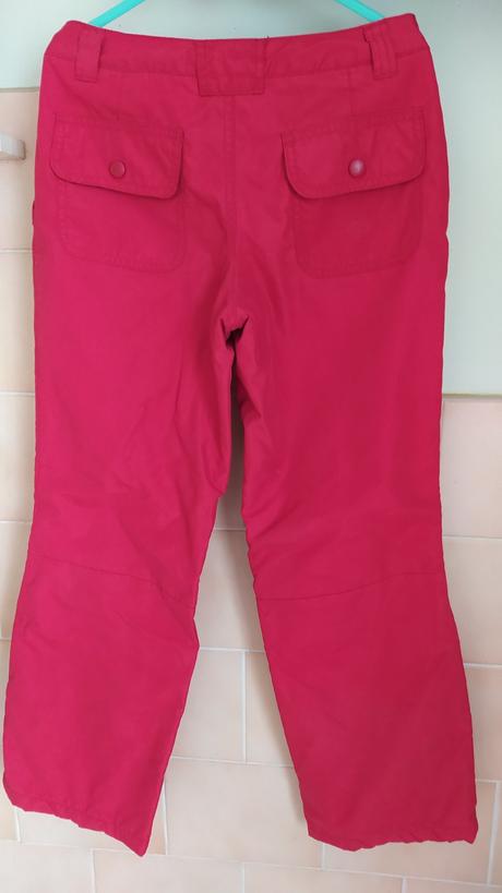 Kalhoty červené outdoor, 140