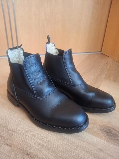 Jezdecké boty tzv. perka, 37