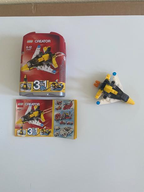 Lego creator set 31001,