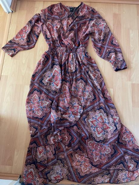Dámské šaty, 40