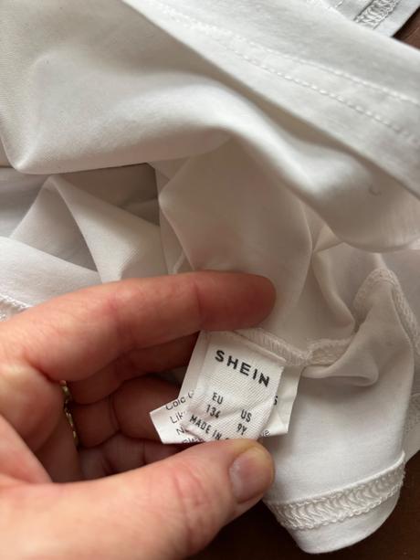 Triko bílé - v.134, 134