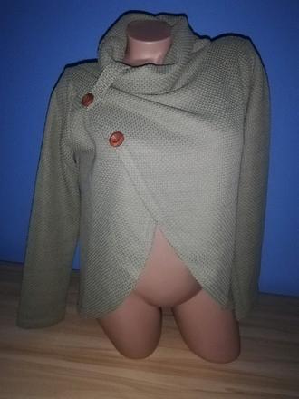 Překládáný svetřík vel. s, s