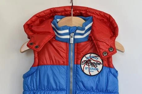 Zateplená vesta vel. 12 - 18 m, minoti,86