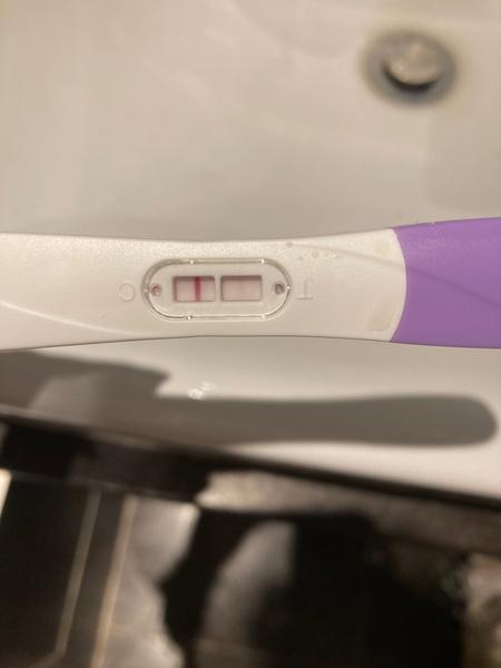 Mohu se radovat z pozitivního těhotenského testu?