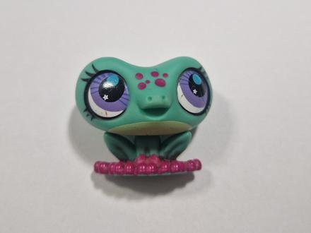 Littlest pet shop zelená žába, 