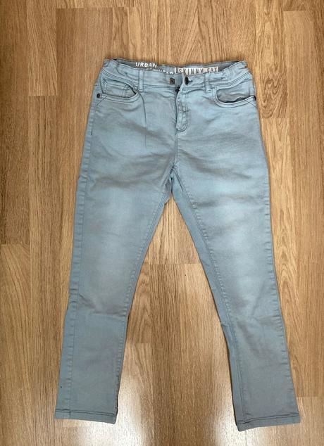 Dívčí džíny, c&a,134
