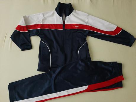 Tepláková souprava vel. 128, 128