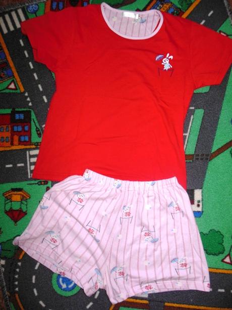 Pyžamo s kraťasy, 140