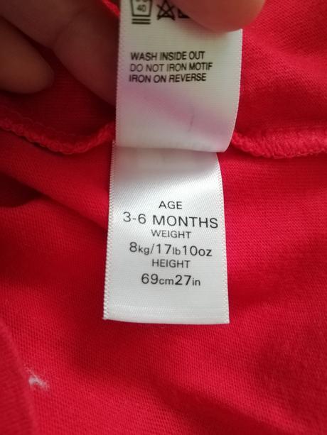 Vánoční tričko, 68