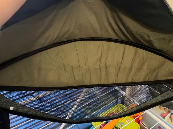 Jak vyčistím kočárek od deště?