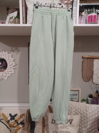 Zelenkavé tepláky h&m xs/158, h&m,158