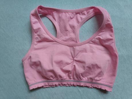 Sportovní podprsenka, h&m,152