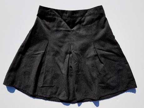 G335 dívčí elegantní skládaná sukně vel. 116-122, george,116