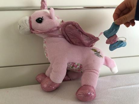 Plysovy jednorozci ruzovy a fialovy,