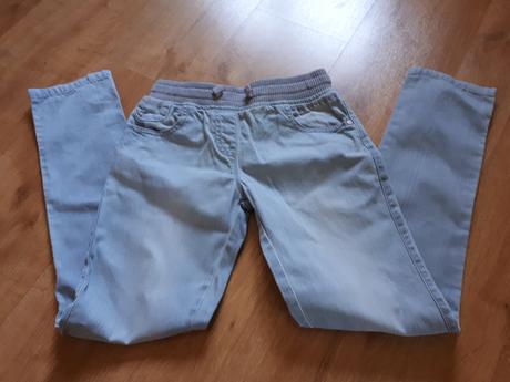 Bezva džíny rifle s pružný pasem v super barvičce, next,140