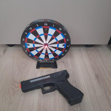 Dětská laserová pistole s terčem, 