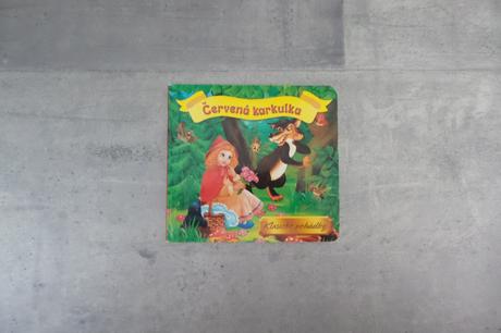 Knížka červená karkulka,