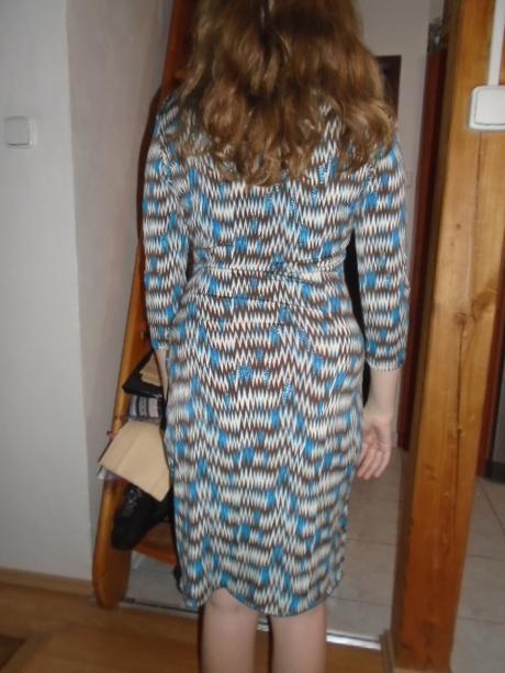 Krásné luxusní šaty křížení vel s, s