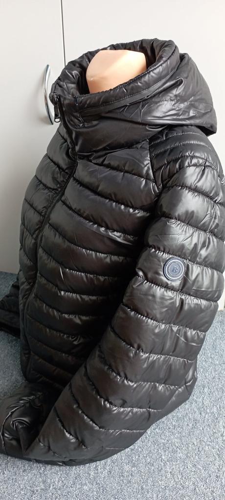 Černá bunda vel."xxl", xxl