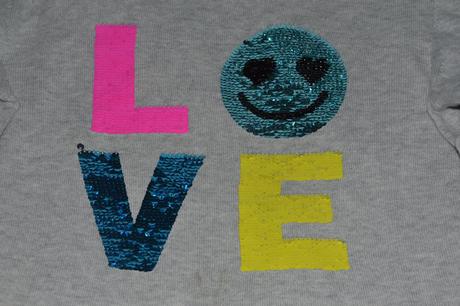 146 152 šedý bavlněný svetřík s měnícím obrázkem, h&m,146