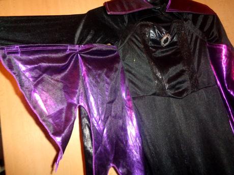 Karneval - šaty pro královnu upírů - 7 - 8 let, 