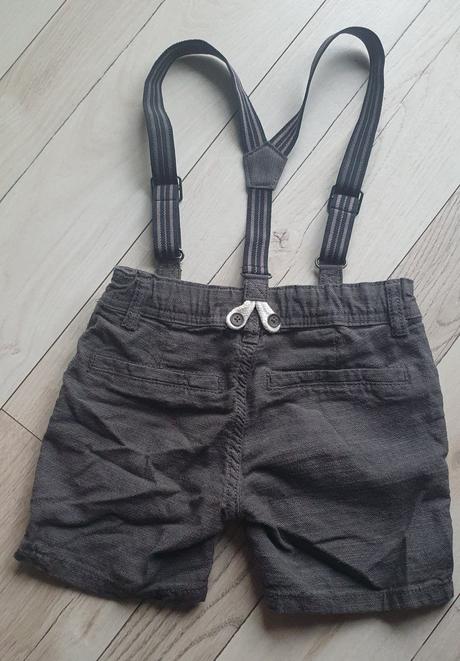 Kraťasy s kšandami, dopodopo,104