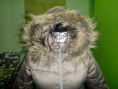 Krásný zlatý zimní kabát, h&m,140