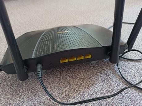 Router tenda tx9 pro, 