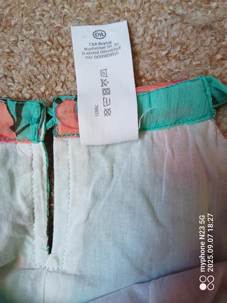 Šaty zn."c&a" vel."140", c&a,140