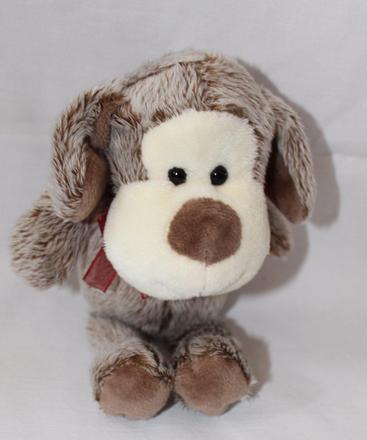 Ae108. plyšový pejsek, 