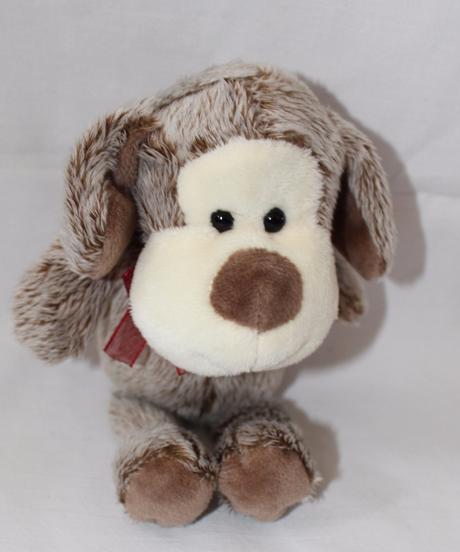 Ae108. plyšový pejsek, 