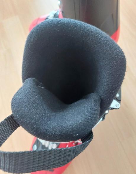 Dětské přezkáče, sjezdové boty na lyže, atomic 23, atomic,23