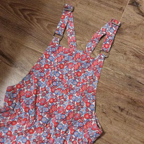 Letní květinkový overal s kapsami, h&m,140