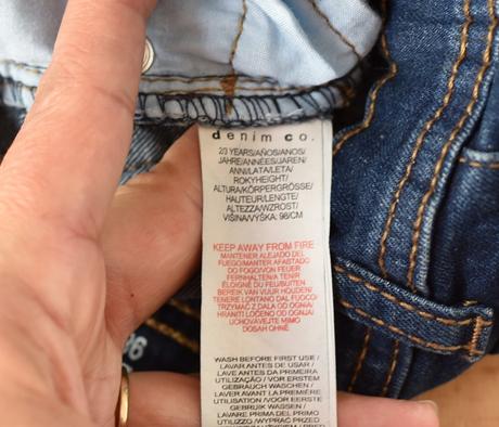 Kraťasy vel. 2 - 3 roky, denim co,98